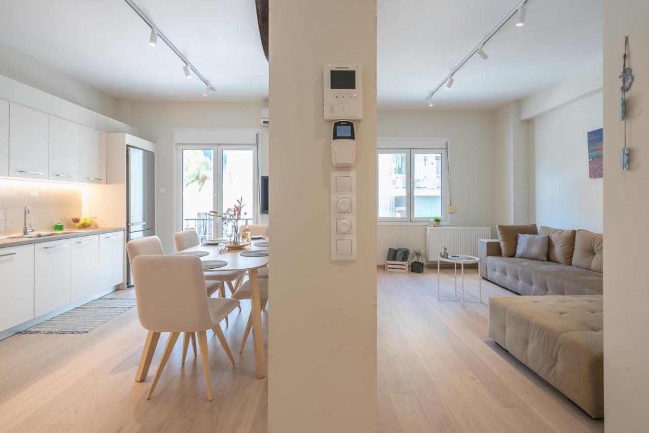 Stylish 2Bdr Apt By Acropolis Афины Экстерьер фото