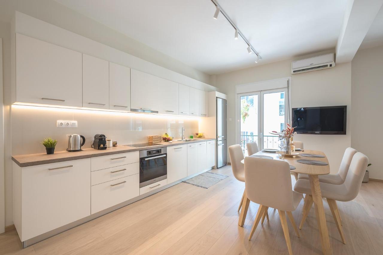 Stylish 2Bdr Apt By Acropolis Афины Экстерьер фото